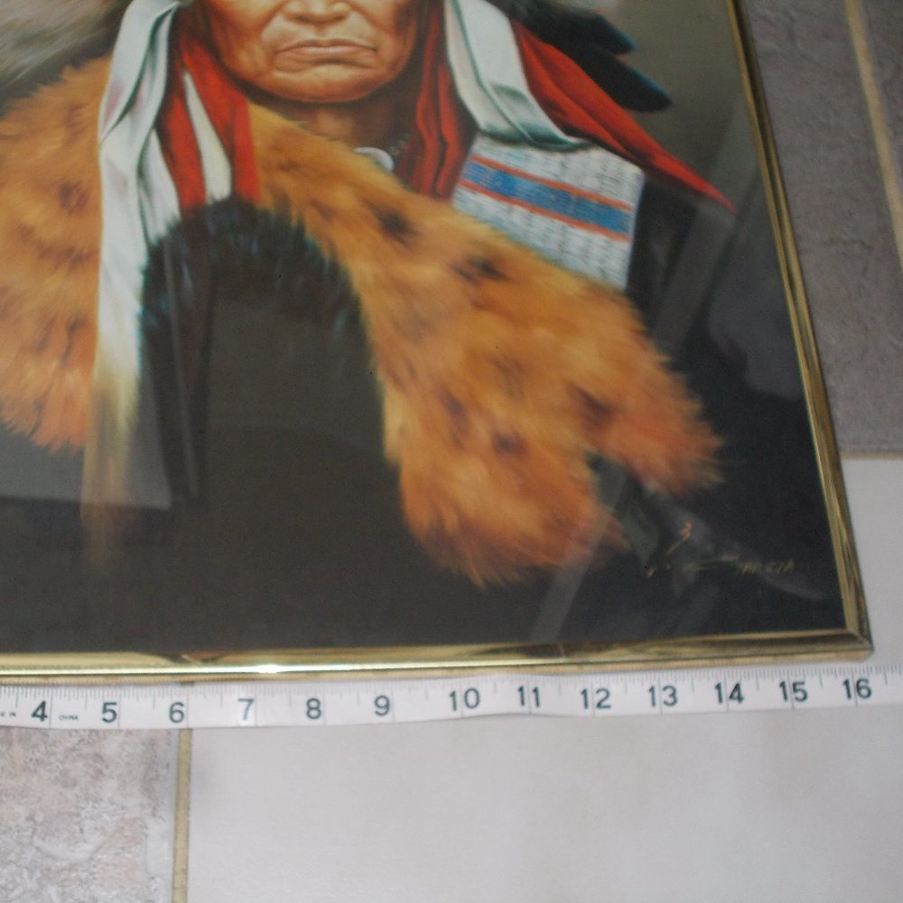 Vintage Indian Chief in gold metal frame - Picture 4 of 6